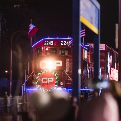 mo-west-holiday-train-2019-0096_lrg